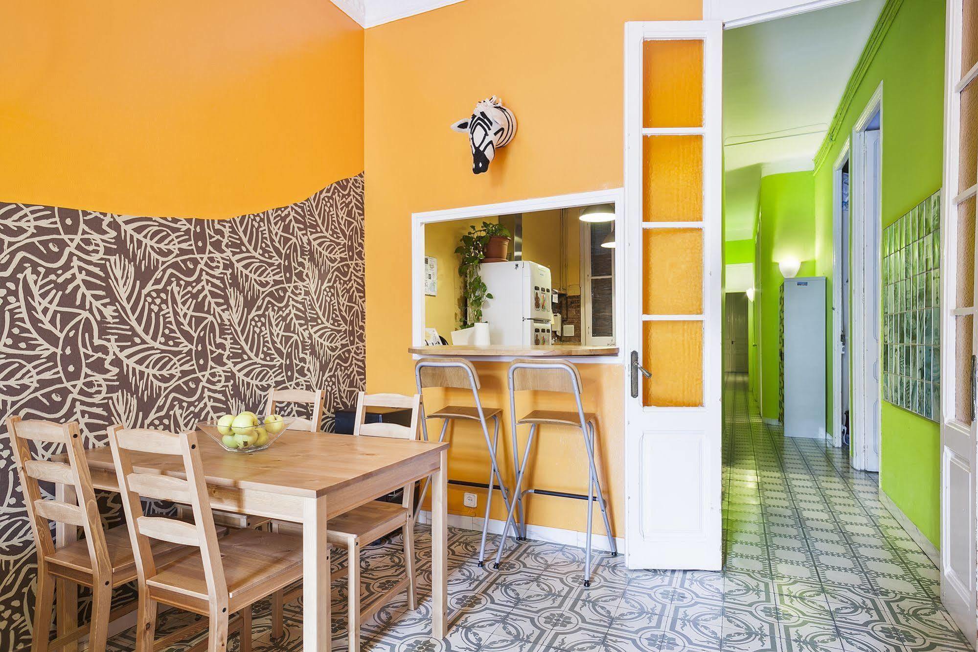 Apartamento Diagonal บาร์เซโลนา ภายนอก รูปภาพ